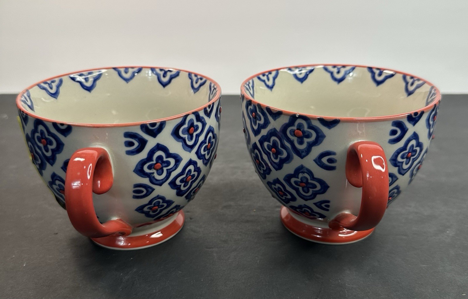 Yokohama Studio Hand Painted Raised Dot Floral Ceramic Mug Set 2 Japan Beautiful