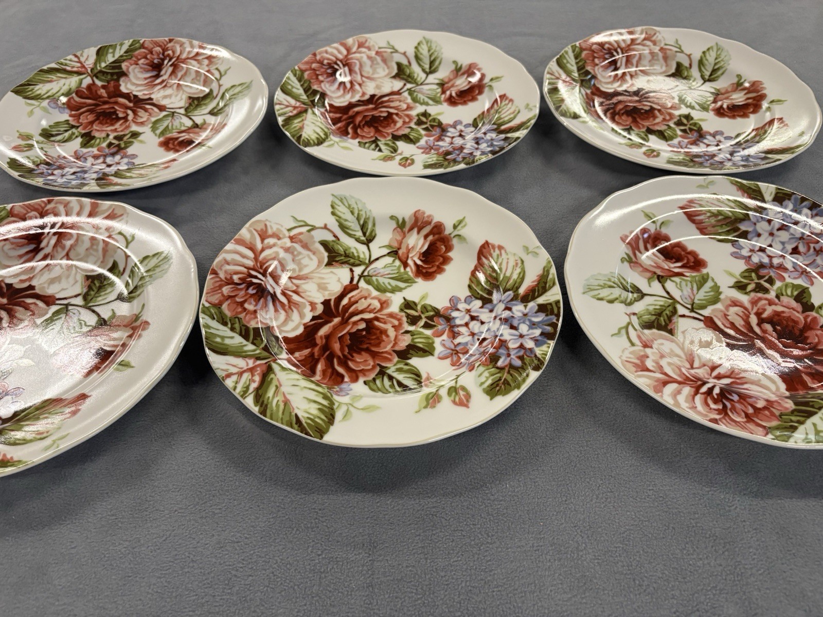 222 Fifth Heidi Dinner Plates Set of 6 11” Pink Roses Scalloped