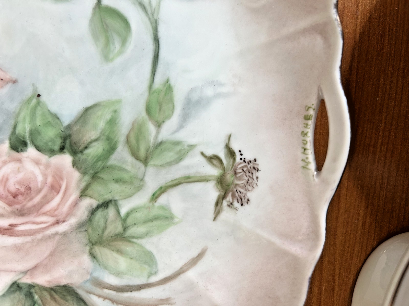 Lot of 7 Vintage Floral Variety Cottage Core Wall Plates & Small Decor Items