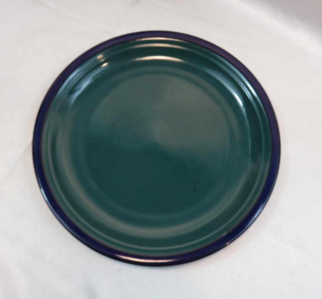 Betty Crocker Chop Plate Serving Platter Harmony Collection Dark Green & Blue