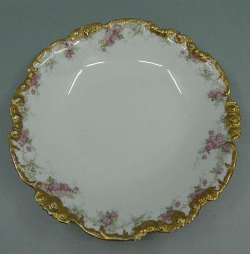 Haviland Platter, 9 J. Pouyat, 9.25″