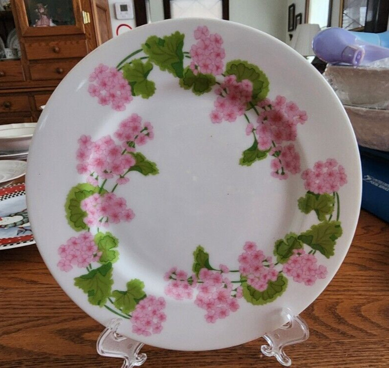 Because Salad Plate (s) 7 1/2″ Round Mikasa L9006 Japanese White Pink Green !