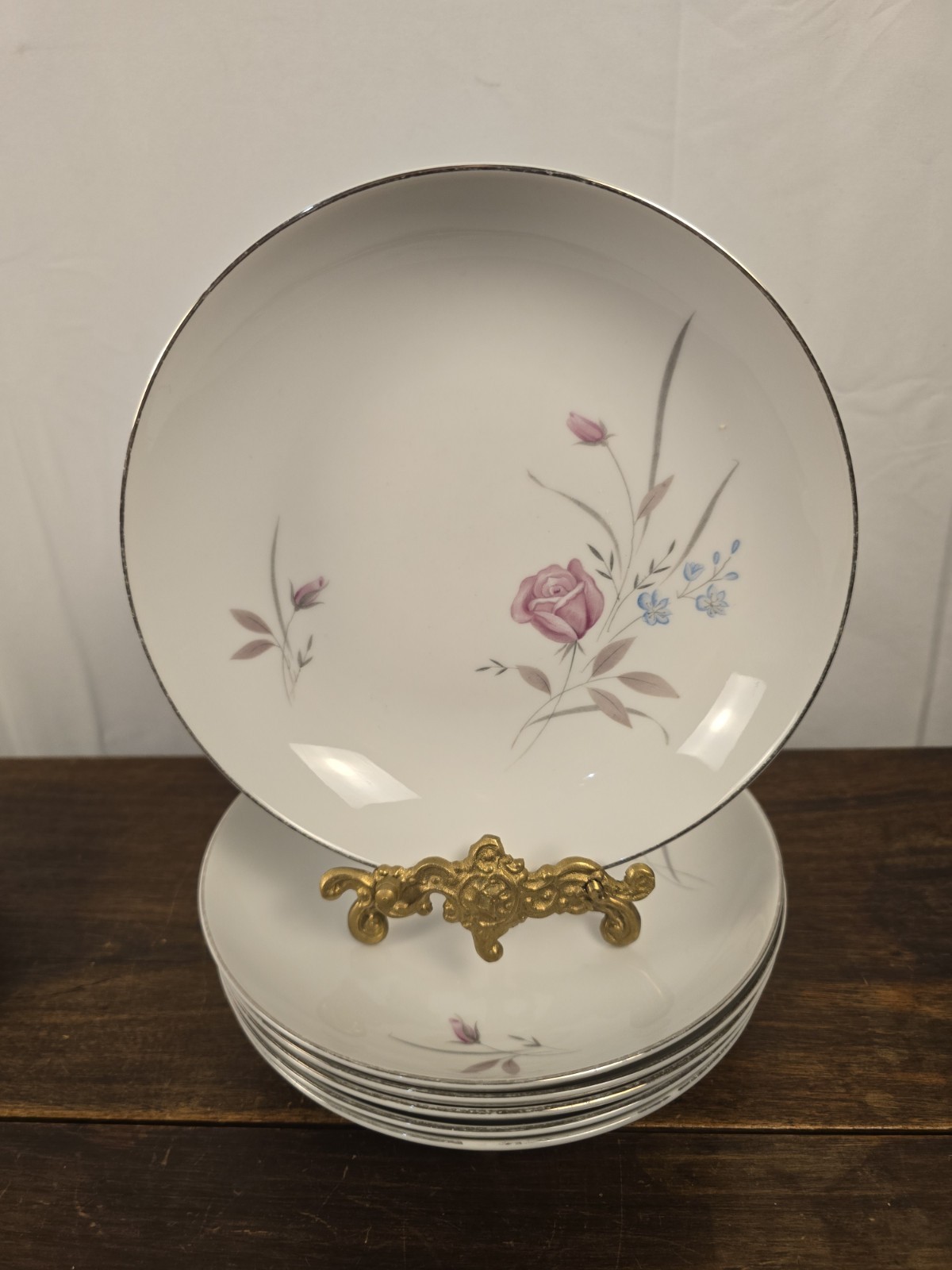 VTG 6 Fashion Manor Fine China Ceramic New Rose Floral 7.5″ Salad/Dessert Bowls