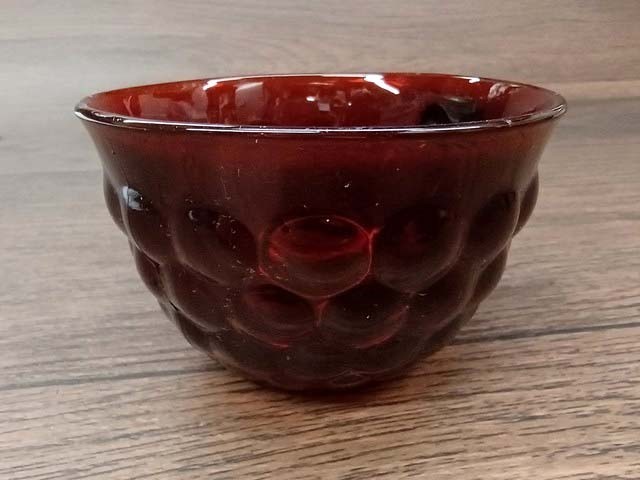 Anchor Hocking Red Royal Ruby Bubble Bullseye Tea Cup 1963 REDB25