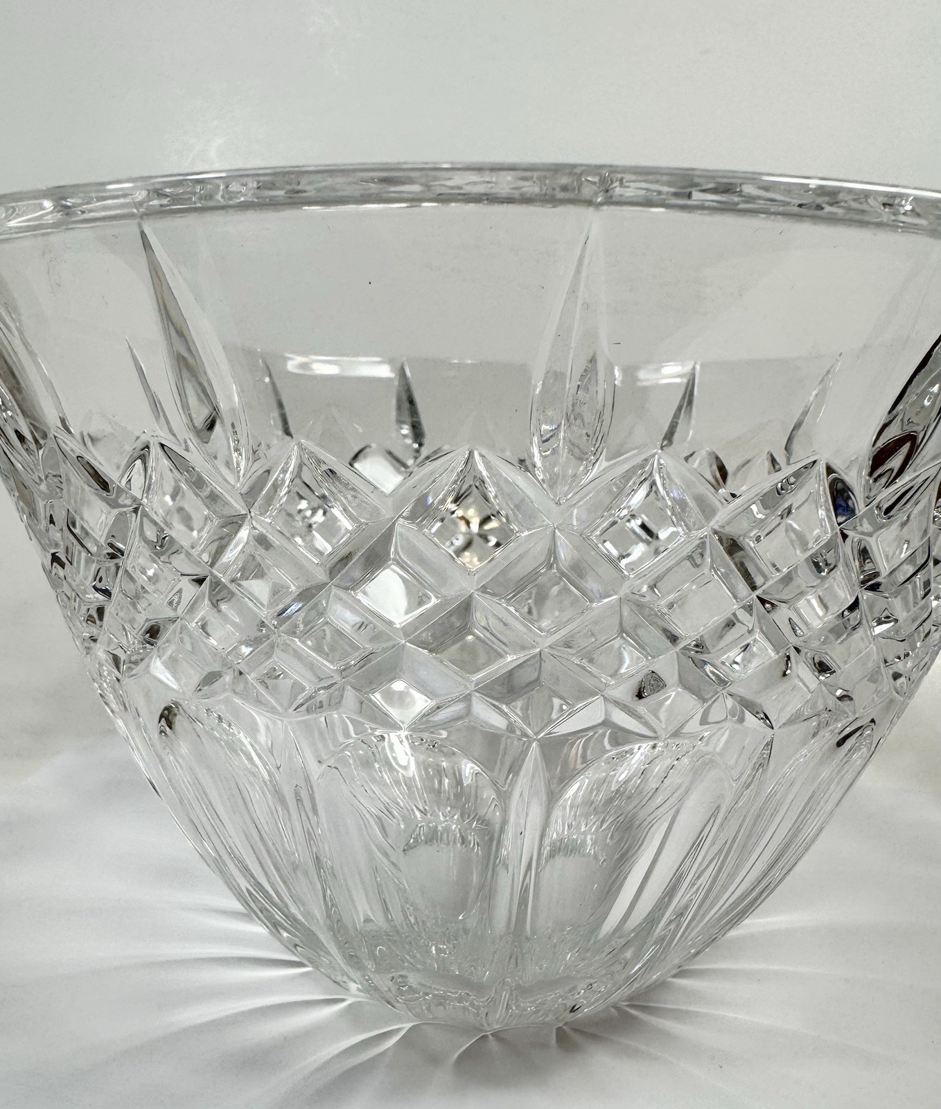 Marquis by Waterford Crystal Bowl Shelton Diamond Cut Glass 8” E38