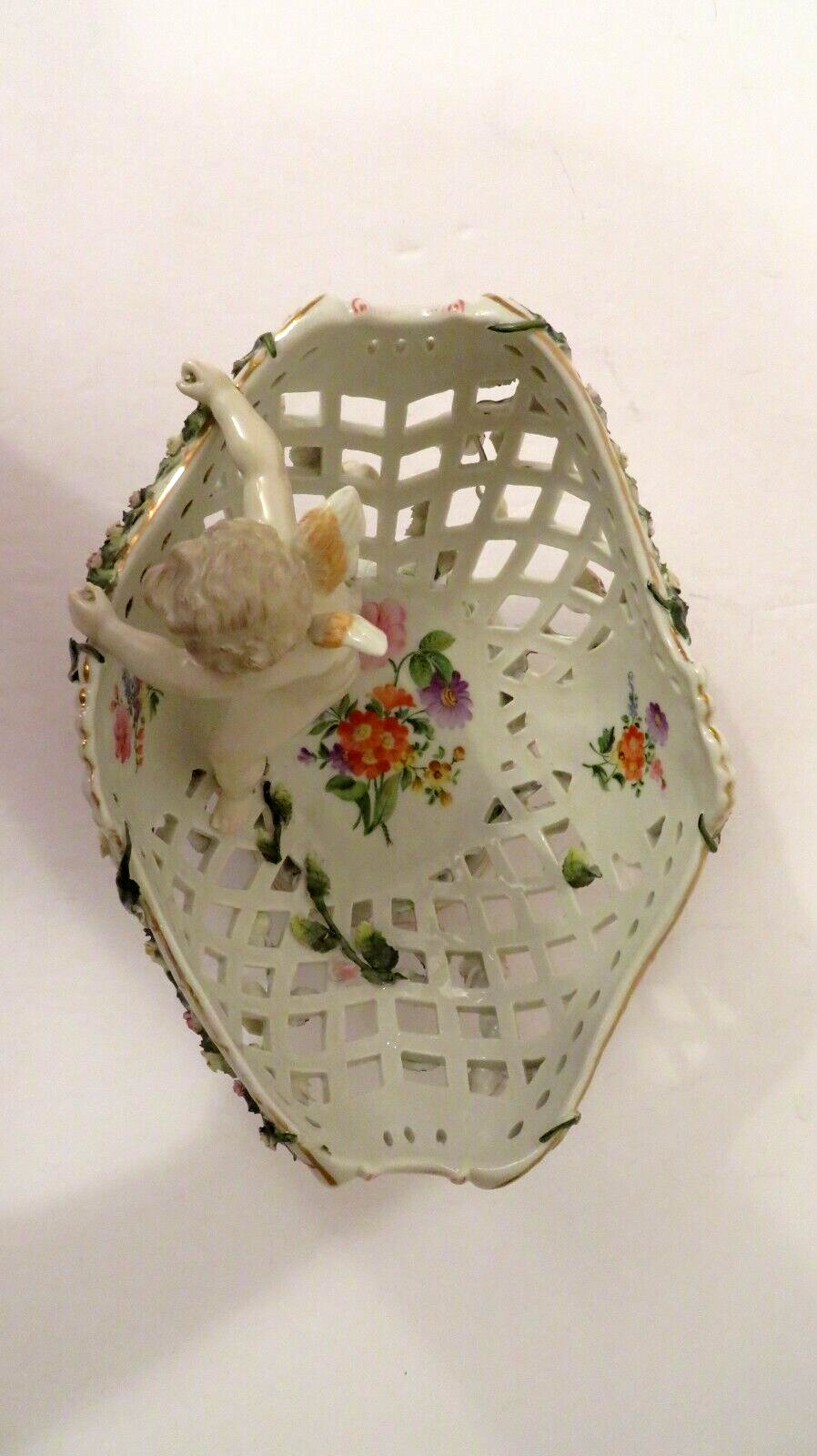Von Schierholz Antique German Dresden Porcelain 10x10x7 Cherub Bowl Vase Basket