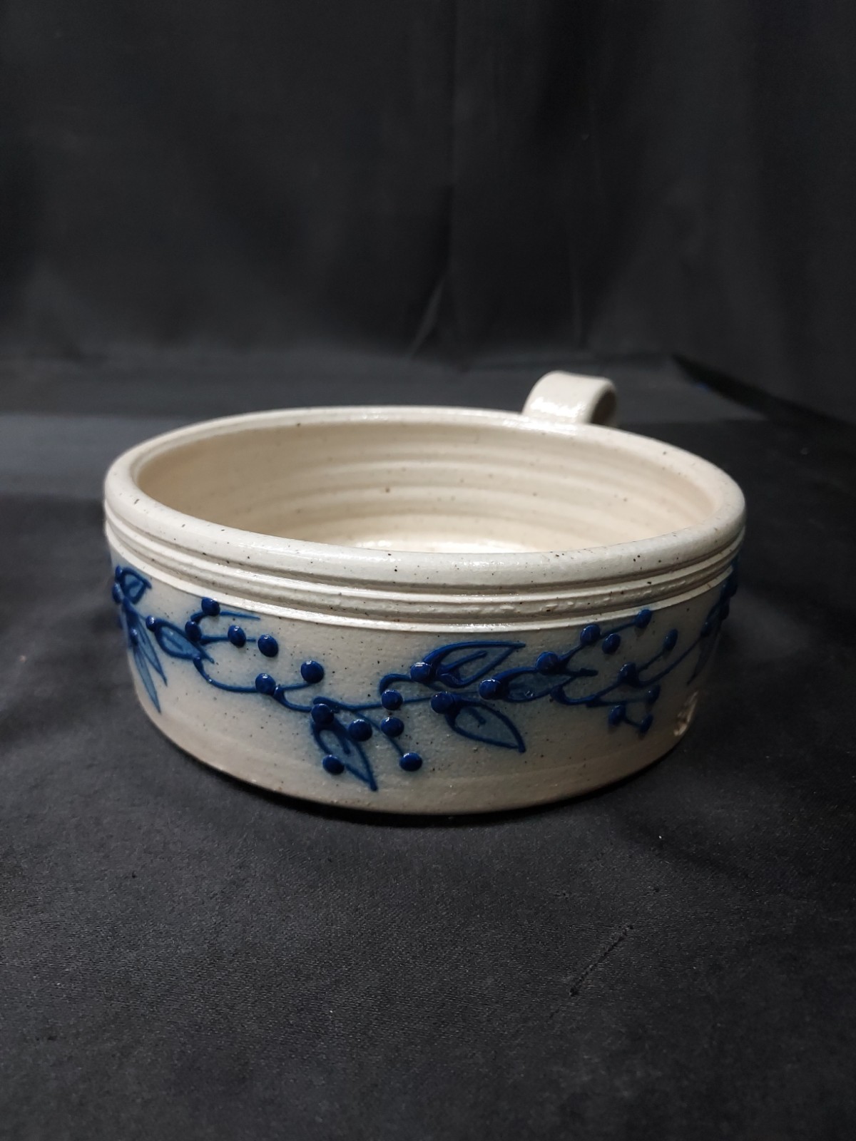 RARE Salmon Falls Stoneware Blueberry Vine 1994 Salsa Dip Bowl Signed Dover NH