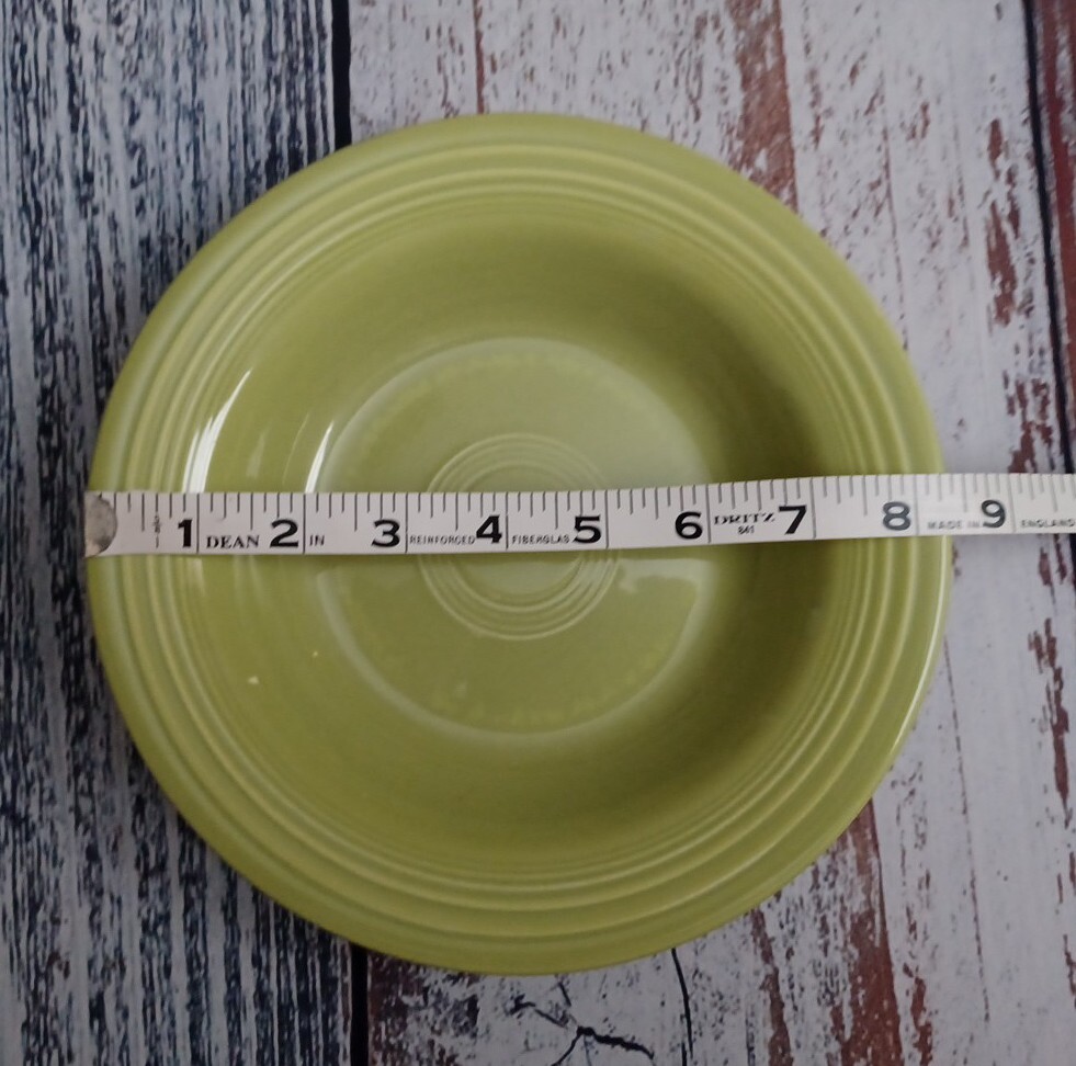 VINTAGE HLC FIESTA 8- 1/2″ RIMMED SOUP/DEEP PLATE 1950-1959 CHARTREUSE EUC