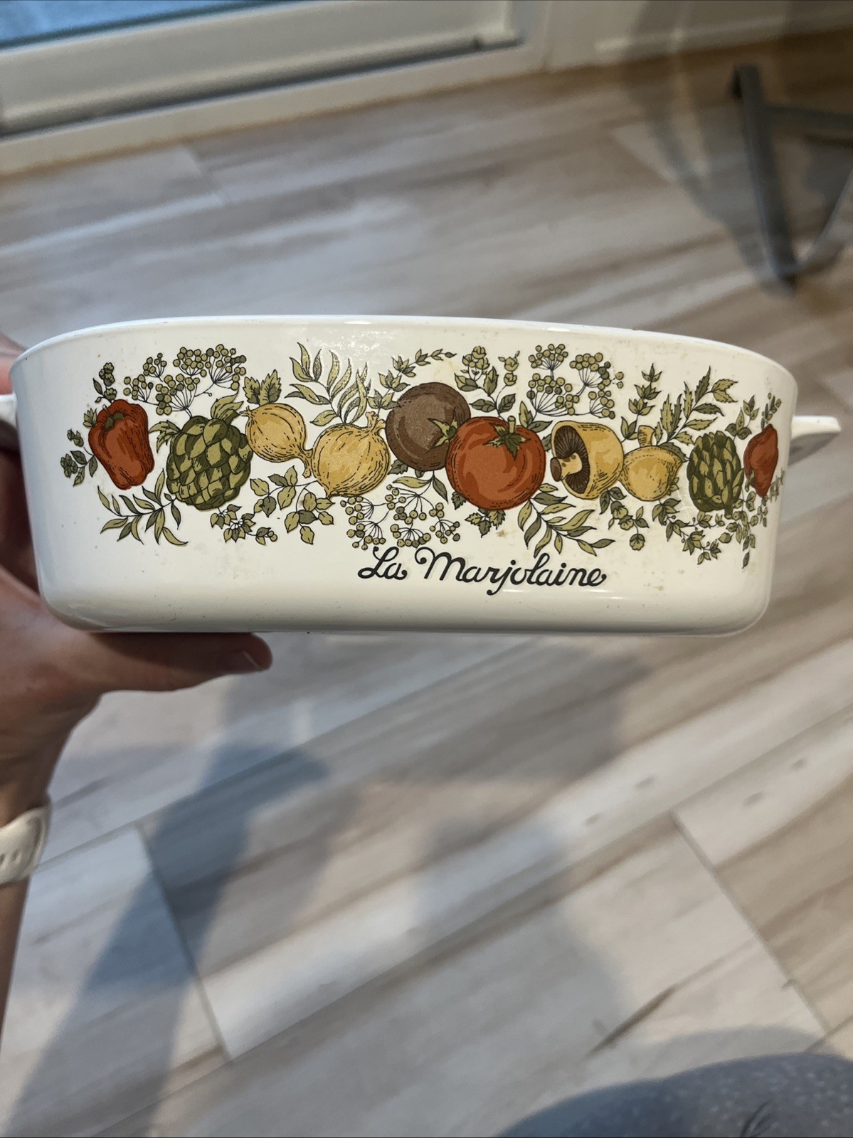 RARE StampdVintage La Marjolaine Spice Of Life 2 QT Corning Ware A-2-B Casserole