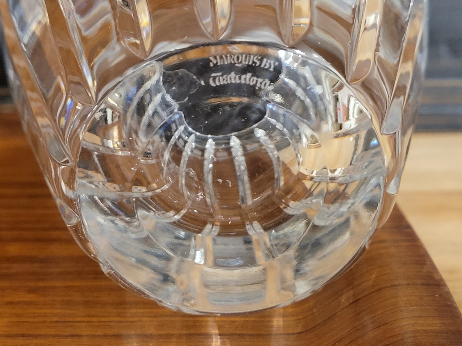 Marquis by Waterford Quadrata 8″ Crystal Flower Vase Frosted Squares
