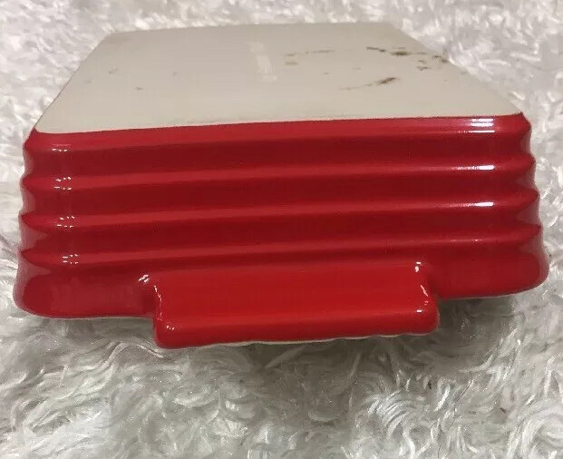 Le Gourmet Chef Red Stoneware Baking Dish Rectangle 10” x 7” Grooved Handles