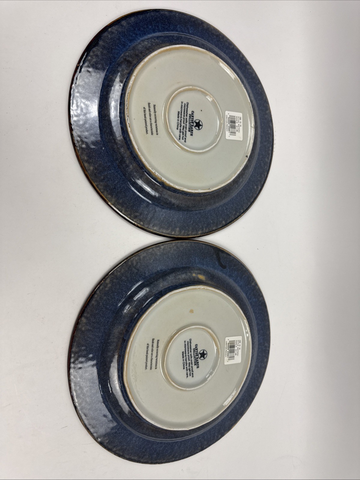 2 Canyon Ranch Collection 10.75″ Round Dinner Plates Western Boot Cowboy Hat