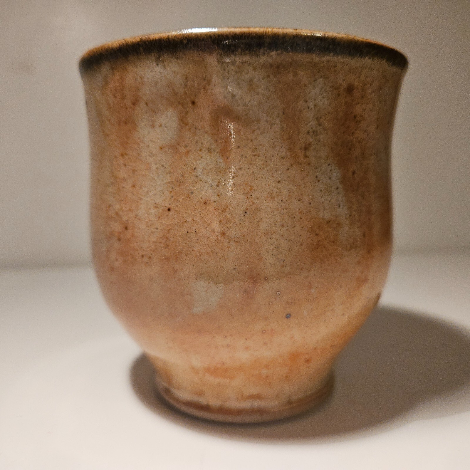 Marti Mocahbee Studio Pottery Cup Mug Thumb Print Indent Signed 3.75″H 12 oz USA