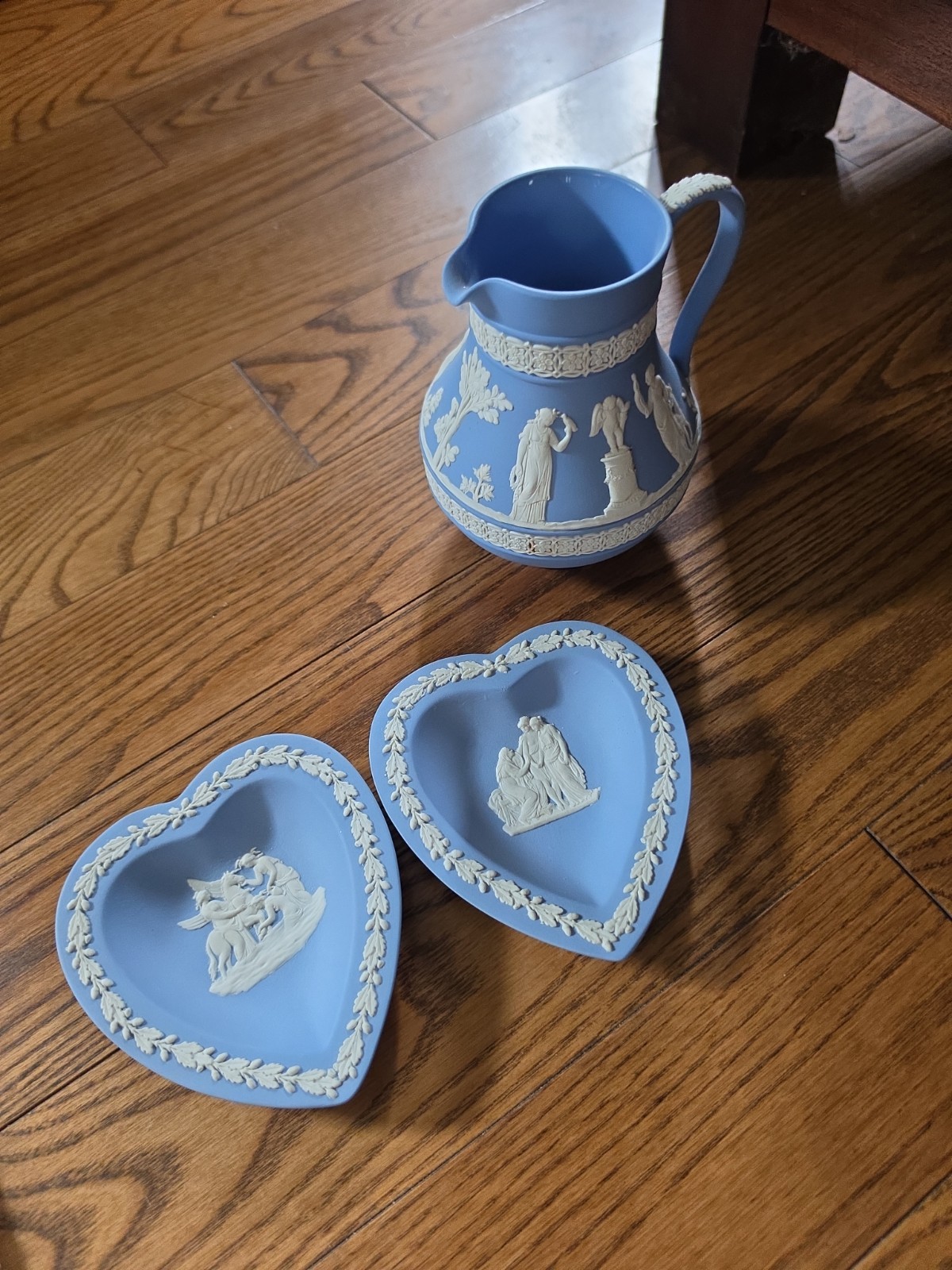 Blue & White Ceramic Heart-Shaped Decorative Plates Set, Adult Home Decor