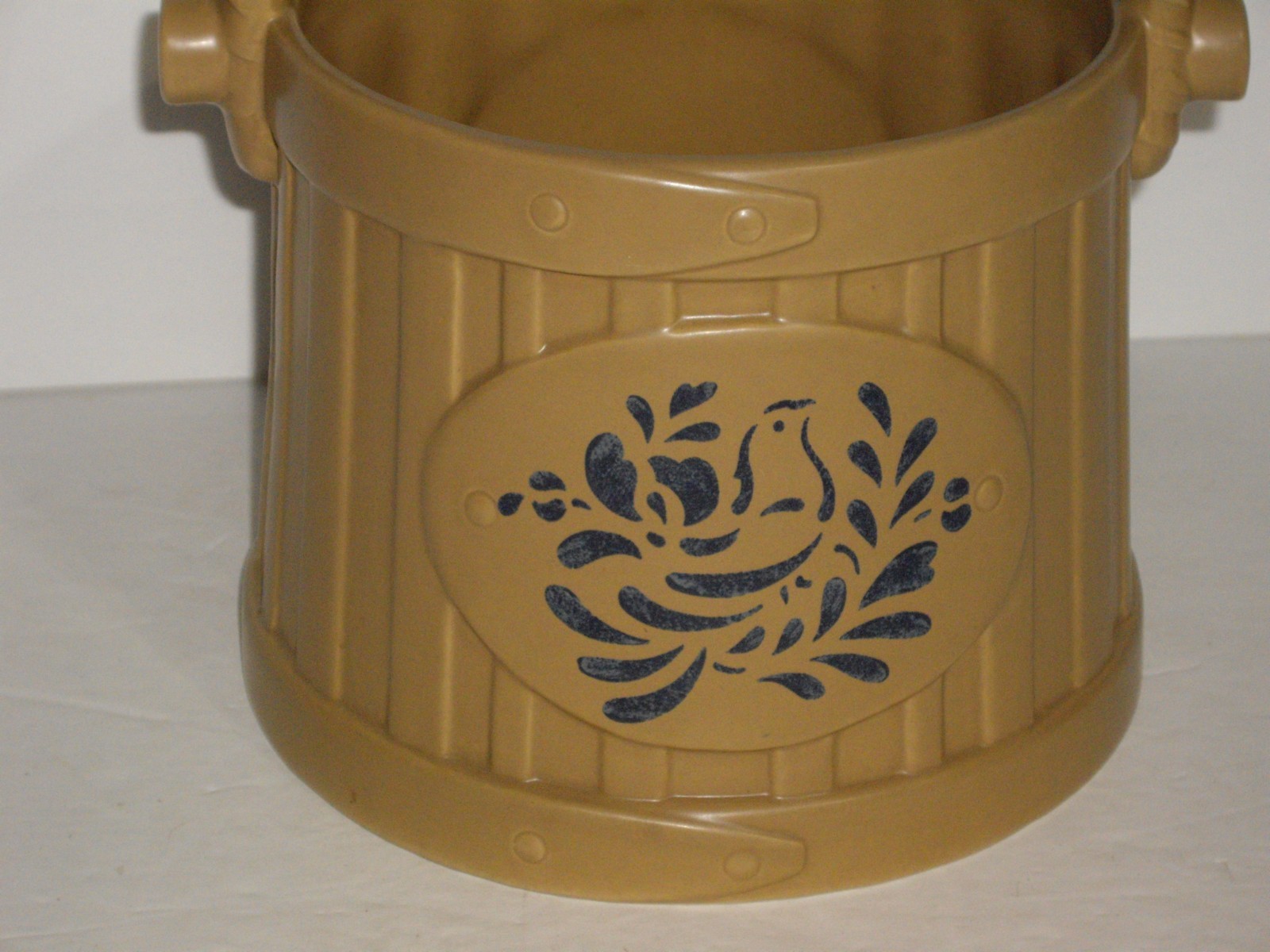 Pfaltzgraff Stoneware Folk Art BUCKET Pre Production 2nd Prof China VERY RARE