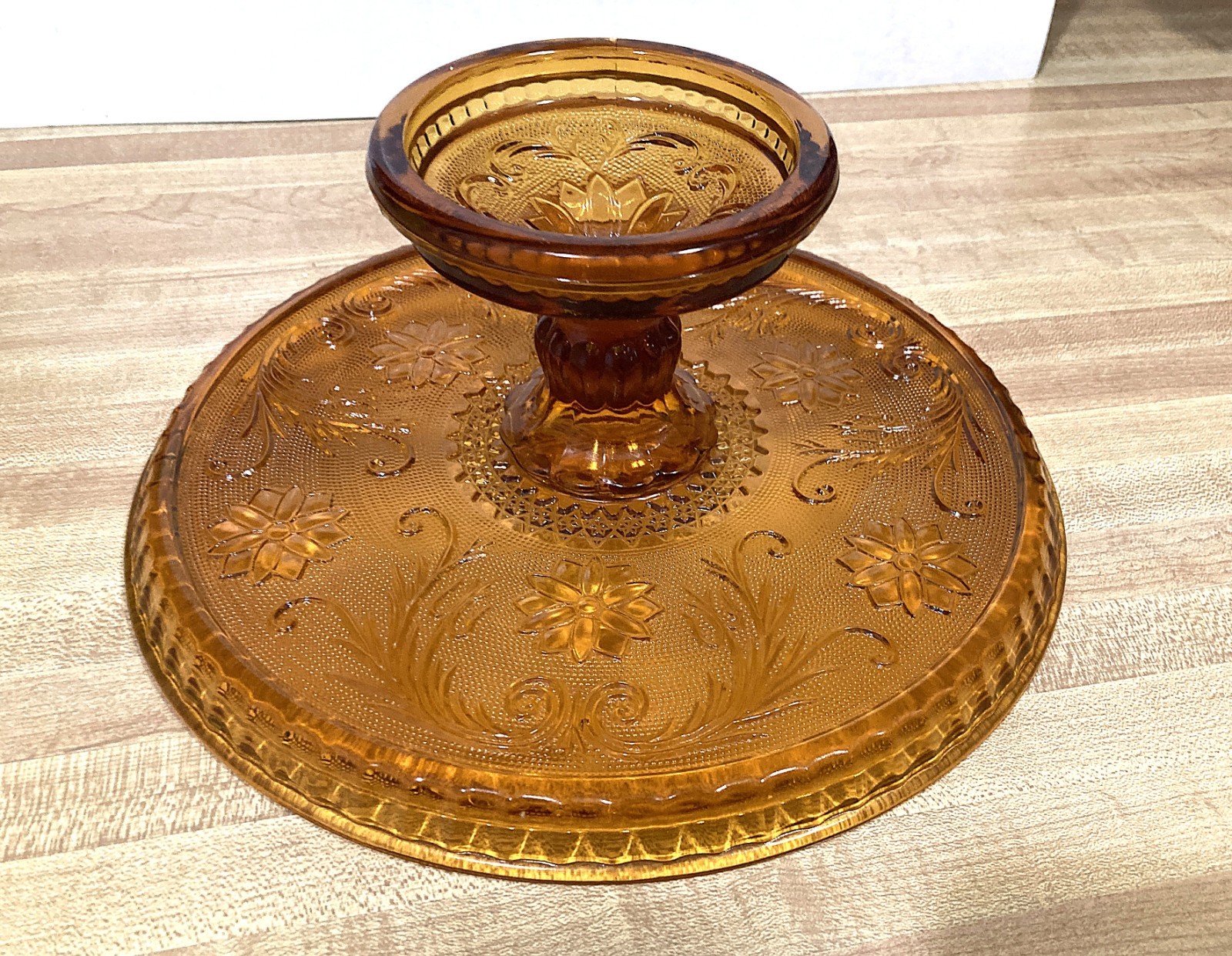 Indiana Glass Tiara Amber 10″ Cake Platter on 3 1/2″ Pedestal