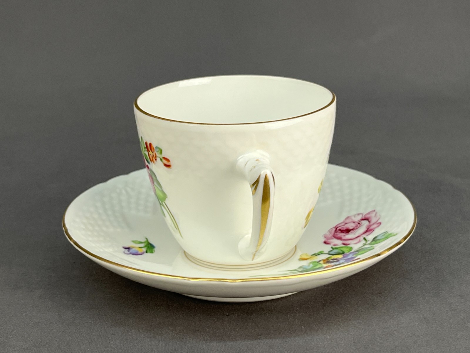 10 B&G Bing Grondahl SAXON FLOWER 2 1/2″ Flat Cup & Saucer Sets c. 1940’s : MINT