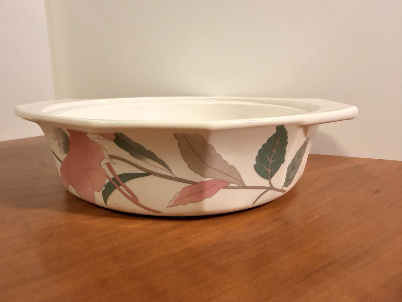 MIKSA SILK FLOWERS 8 inch x 7 inch FIRE & ICE COVERED DISH No Lid JAPAN