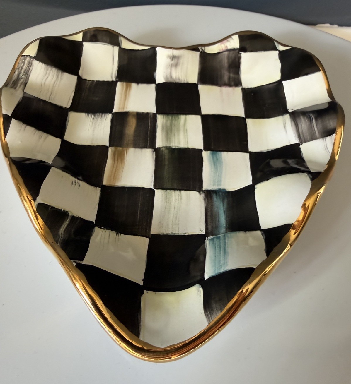 MacKenzie- Childs, Courtly Check Fluted Heart Plate, New