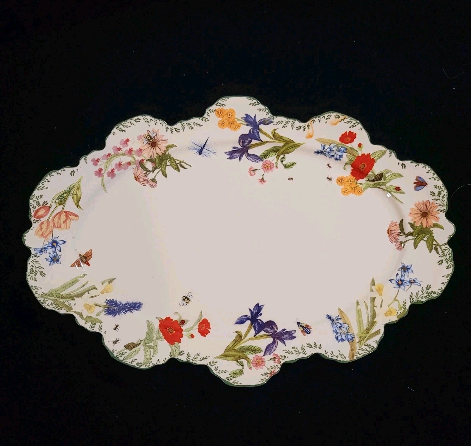 Anthropologie Eden Stoneware Platter – Floral and Insects – Ants, Firefly, Bee..