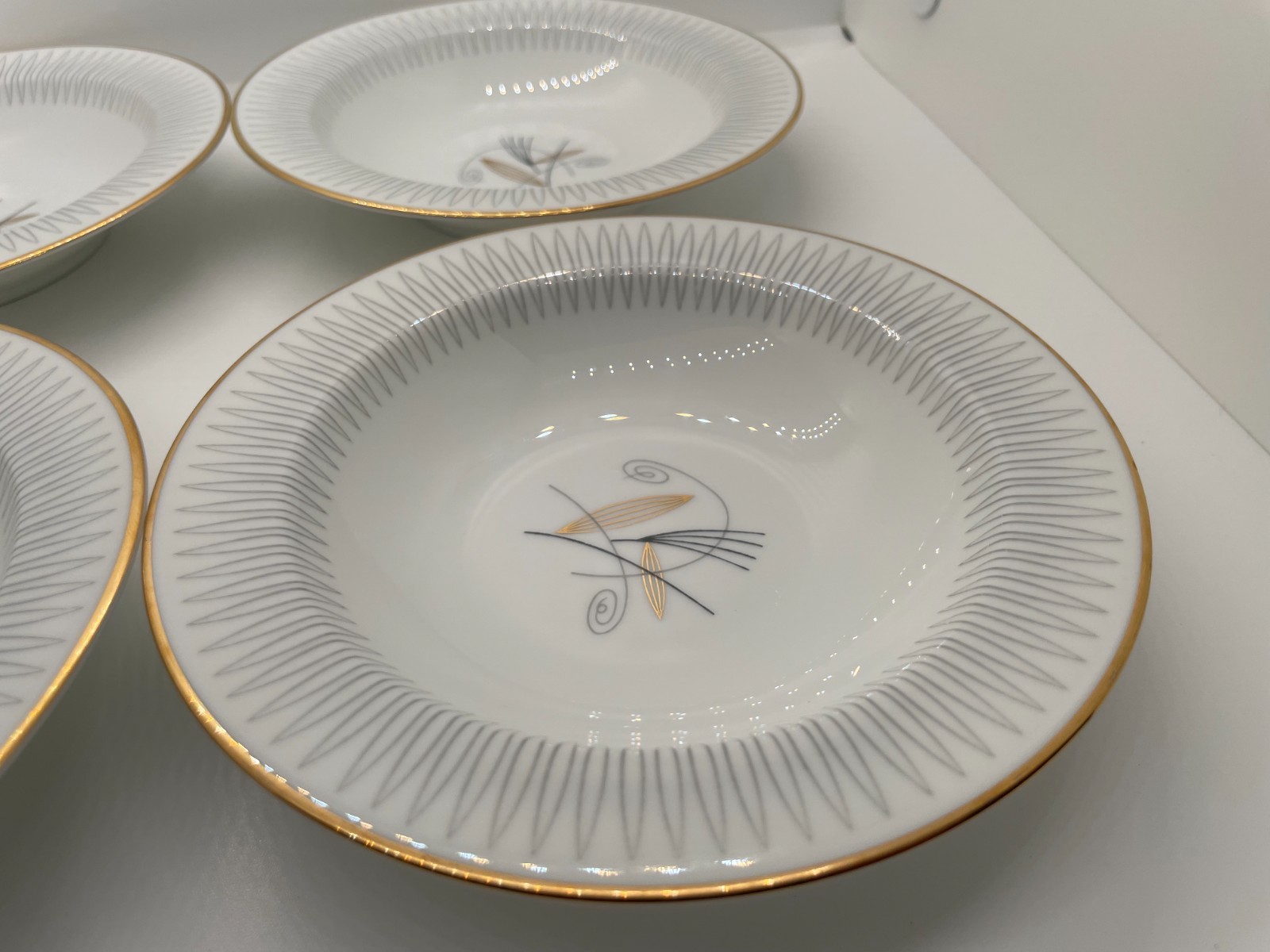 Noritake “Clinton” 6 Inch Rimmed Fruit Bowl Set of 4 Great