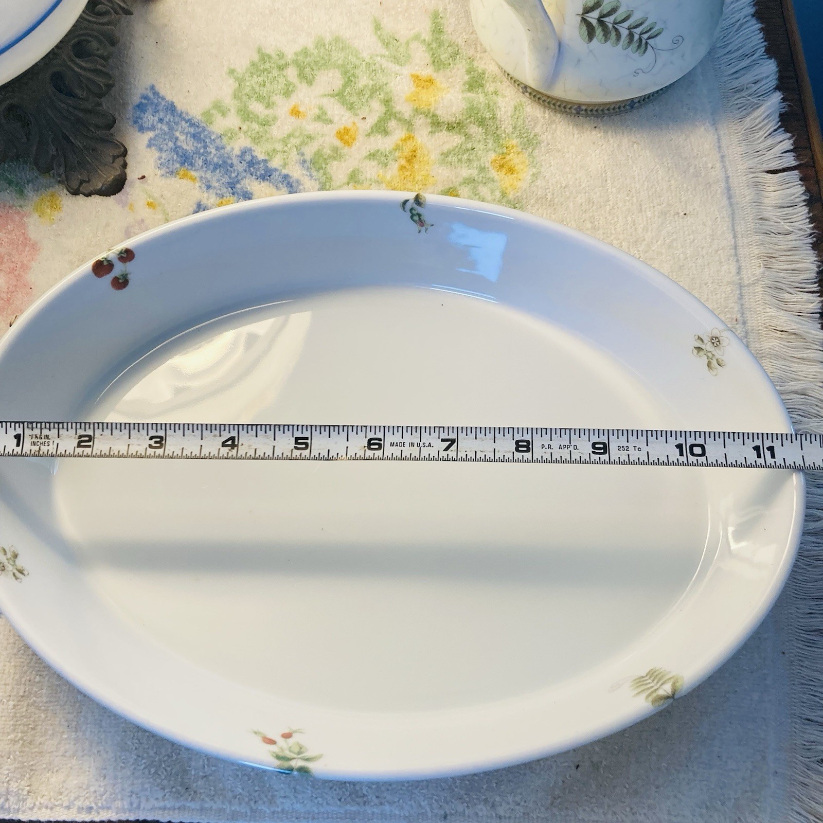 Wedgwood China Fleur Pattern Oval Serving Bowl And Pitcher 1997