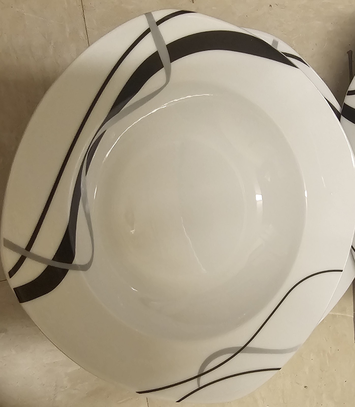 6 Soup Plates – 8.2″ Modern Porcelain – Black/Gray Curve Design