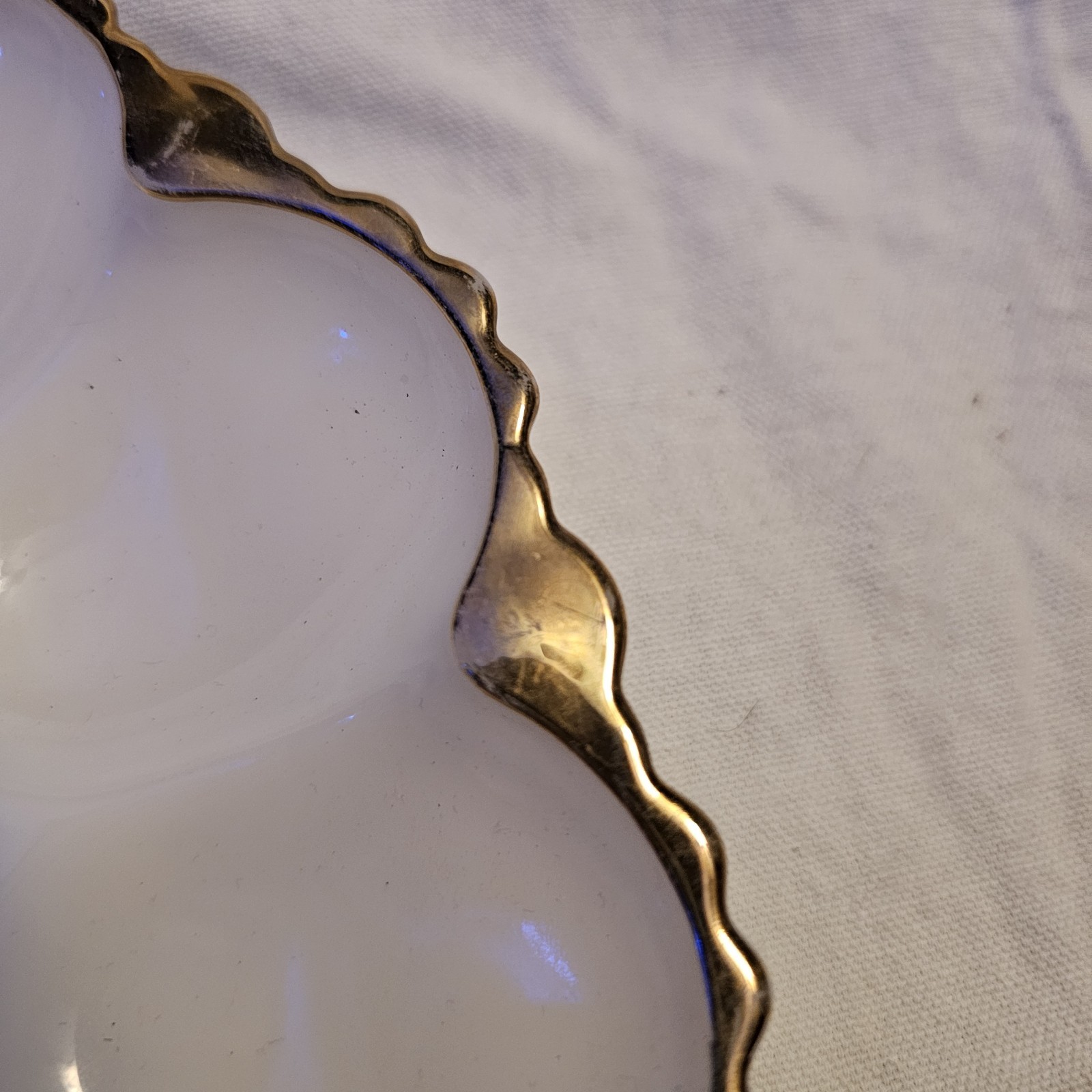 Vintage Anchor Hocking Milk Glass Deviled Egg Plate w/Gold Trim/Edging Flawed