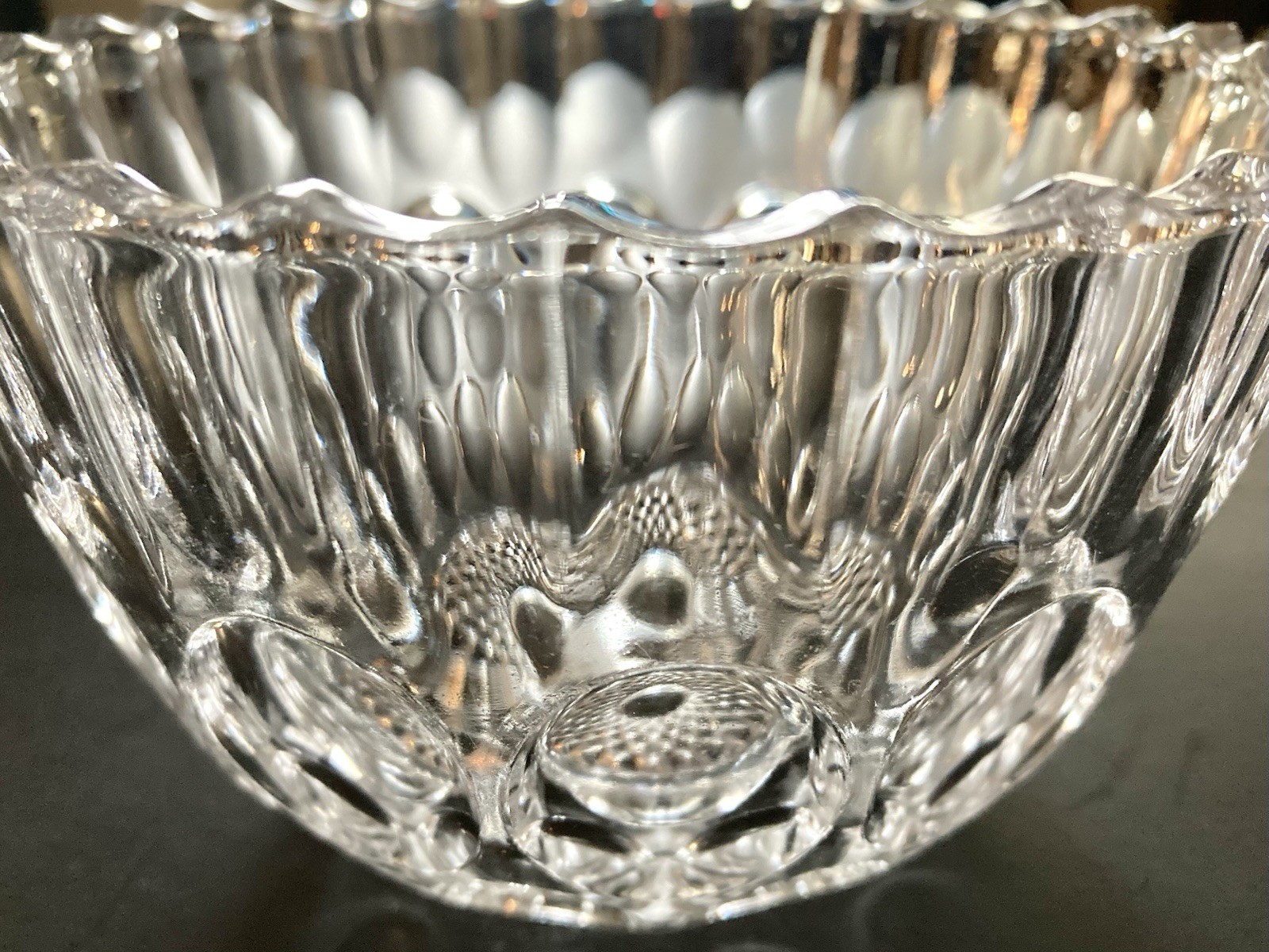 Vintage Crystal Clear Studios Bowl Thumbprint Pattern Scalloped Edge Japan 6″