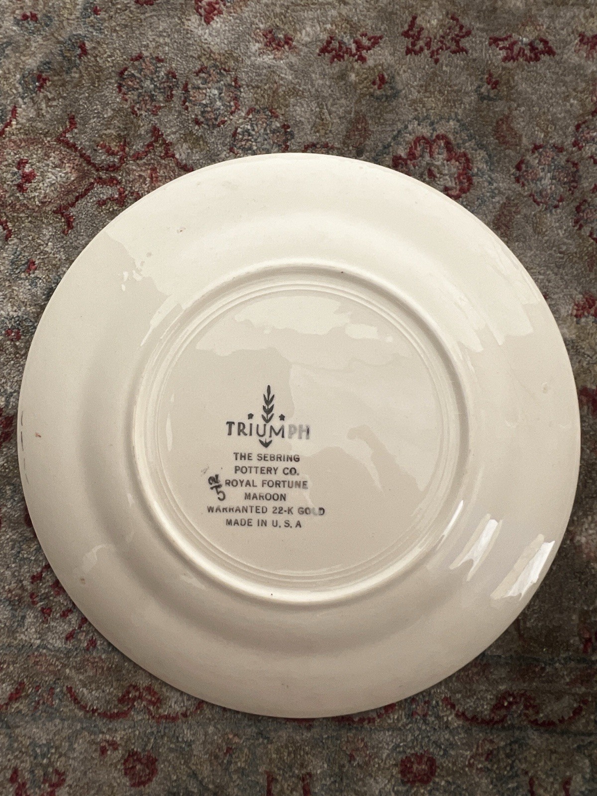TRIUMPH SEBRING POTTERY ROYAL FORTUNE RED WARRANTED– 22K TRIM DESSERT PLATE 7”
