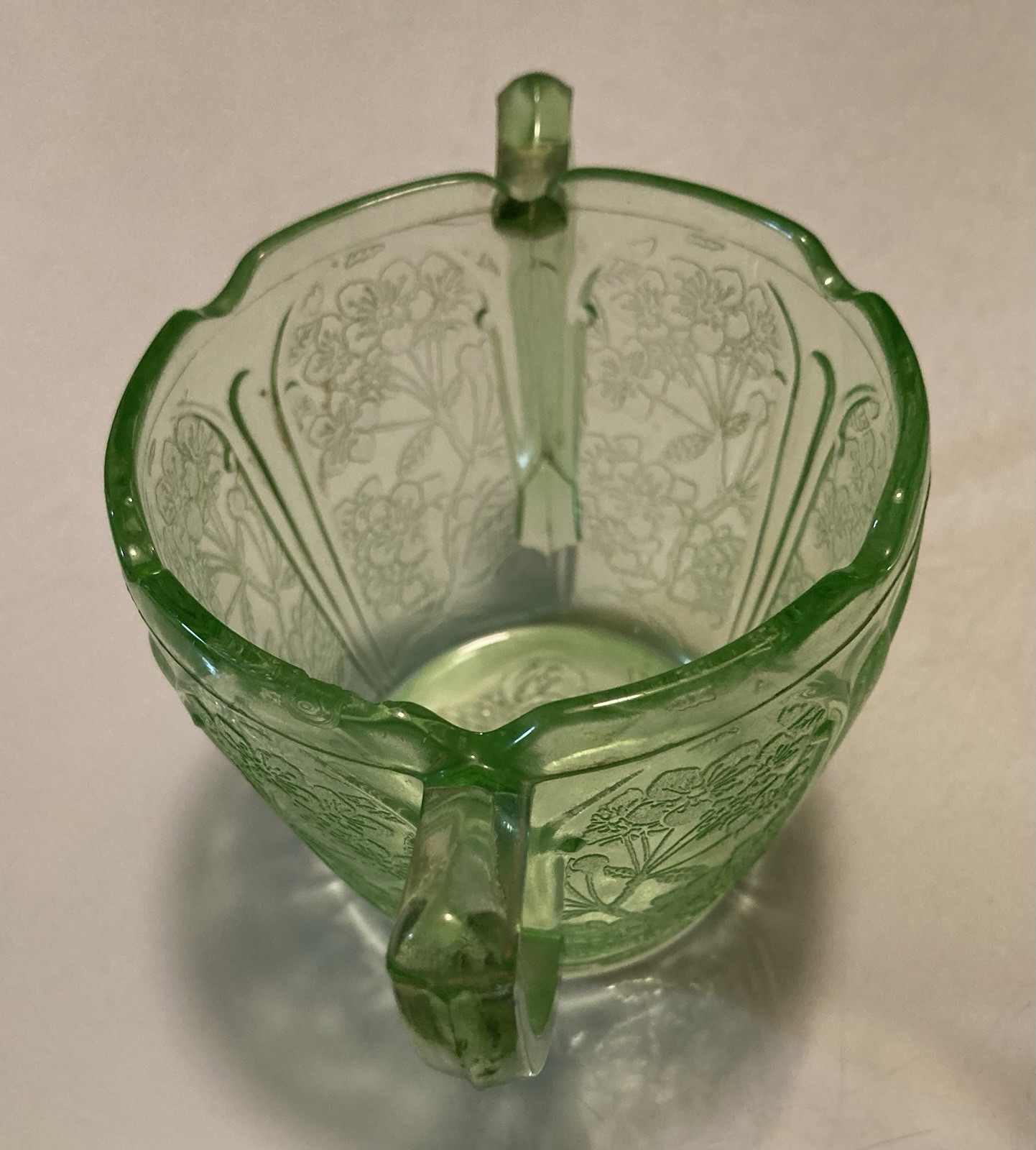 Depression Glass Green Creamer And Sugar Bowl Cherry Blossom Jeanette Glass Co.