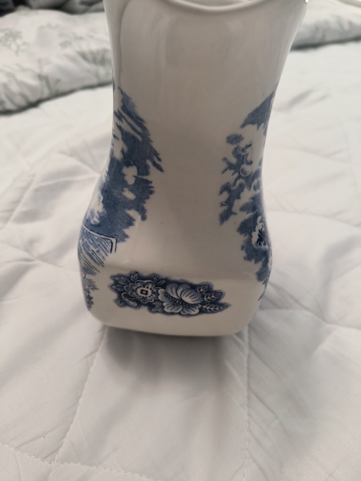 Staffordshire Liberty Blue Ironstone The Old North Church 32 oz Pitcher EUC