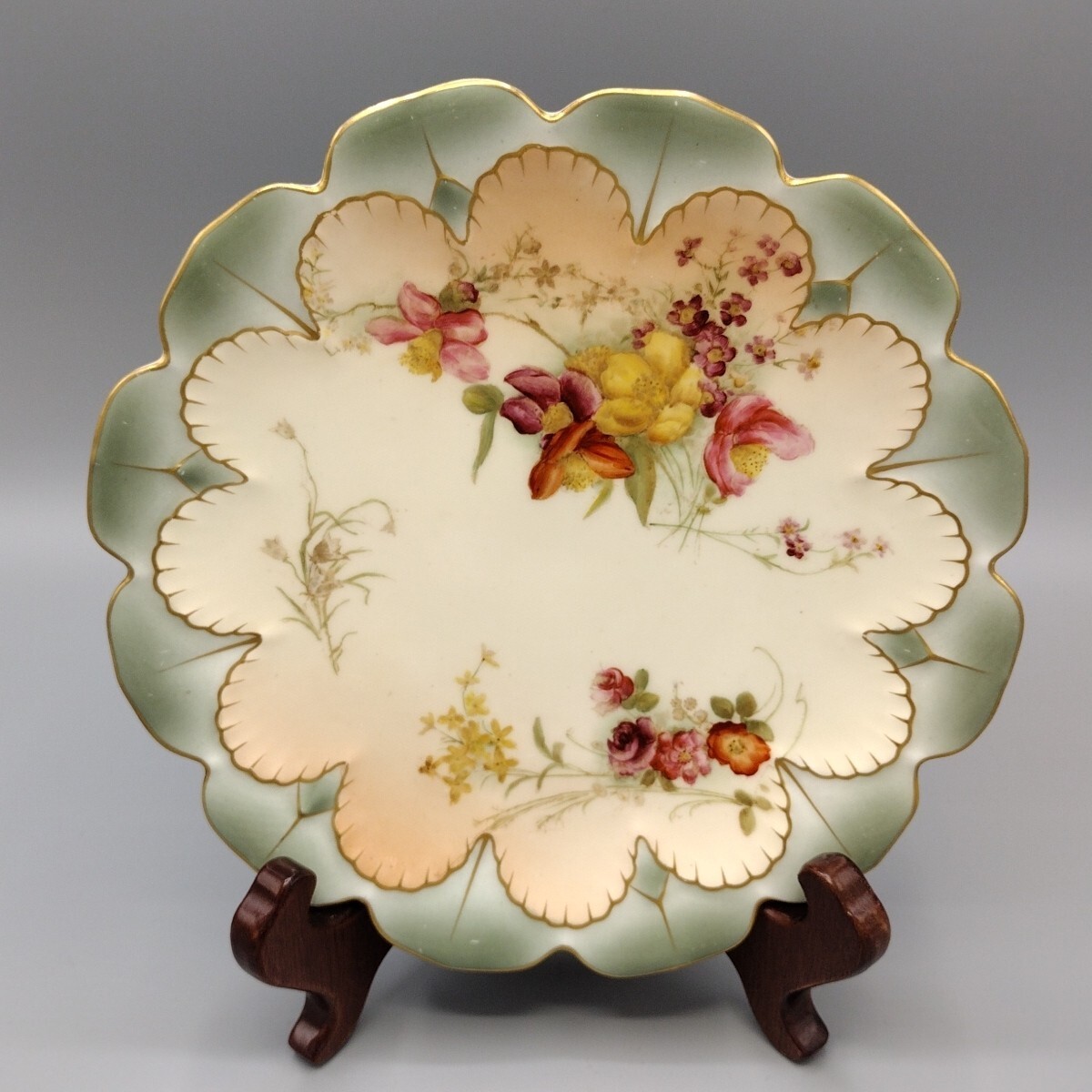 Royal Worcester Plate England Bone China 8½” Sage Scalloped Signed Antique Rare