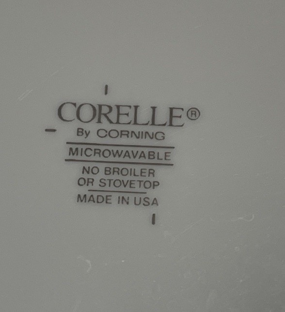 Corelle Winter Frost White 2 Qt Serving Bowl 10.25” X 3”