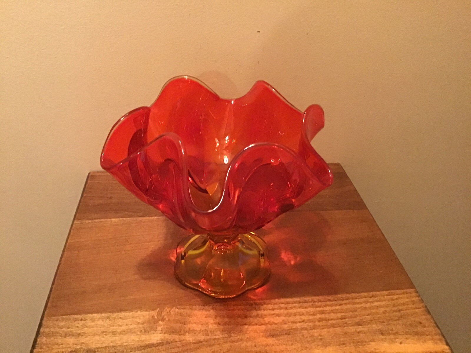 Beautiful Vintage Ruby Amberina 7” Pedestal Bowl Candy Dish Compote