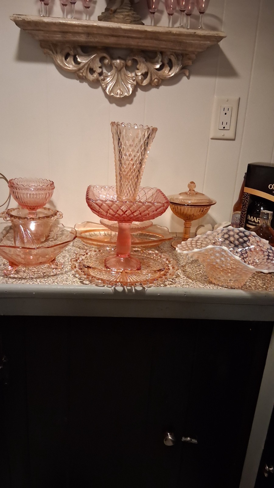 Vintage Pink Depression Mixed Pieces in Lot of (15)