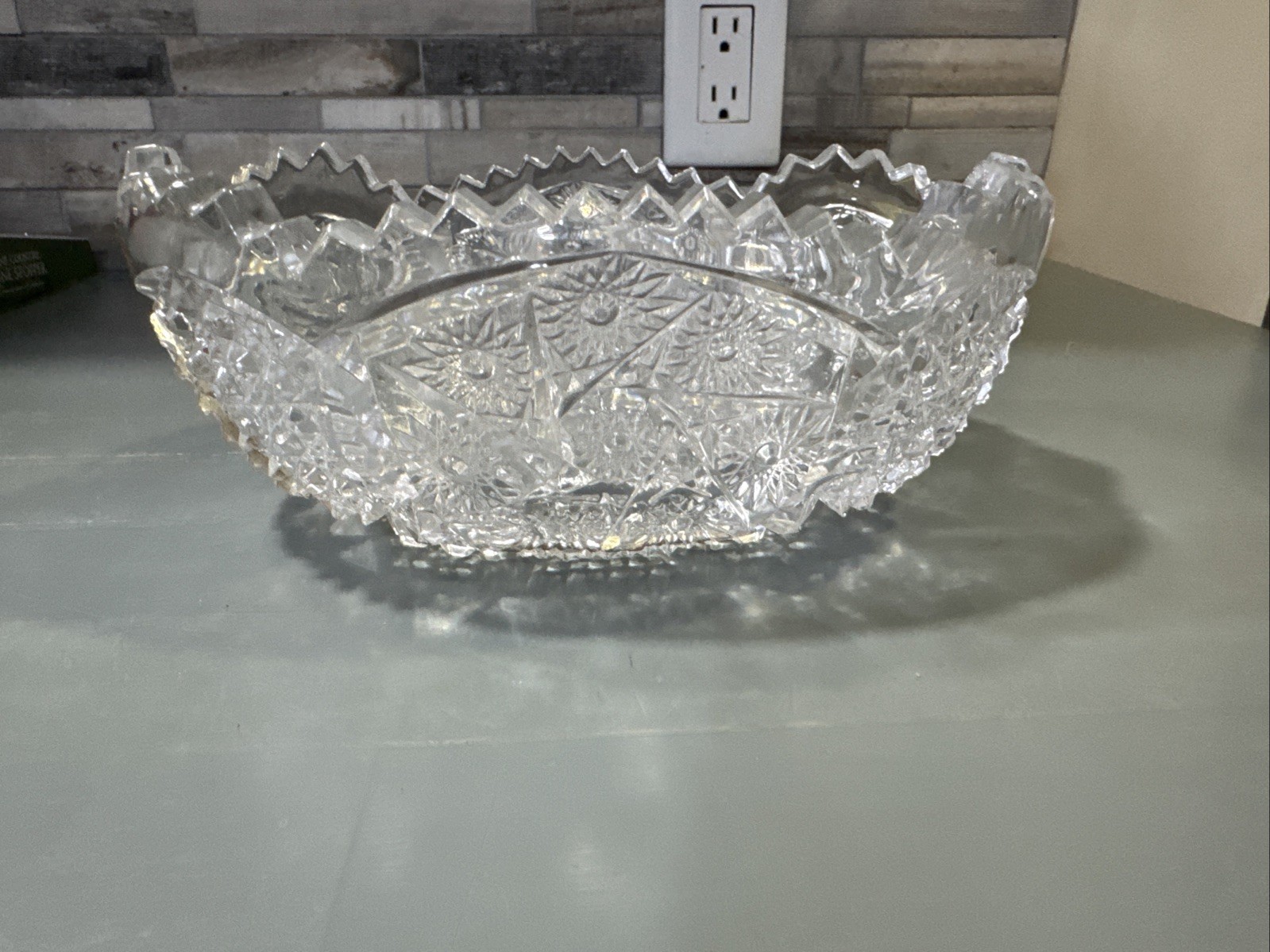 8″ VTG Oval Clear Cut Crystal Bowl Pinwheel & Hexagon Design W/ Sawtooth Rim
