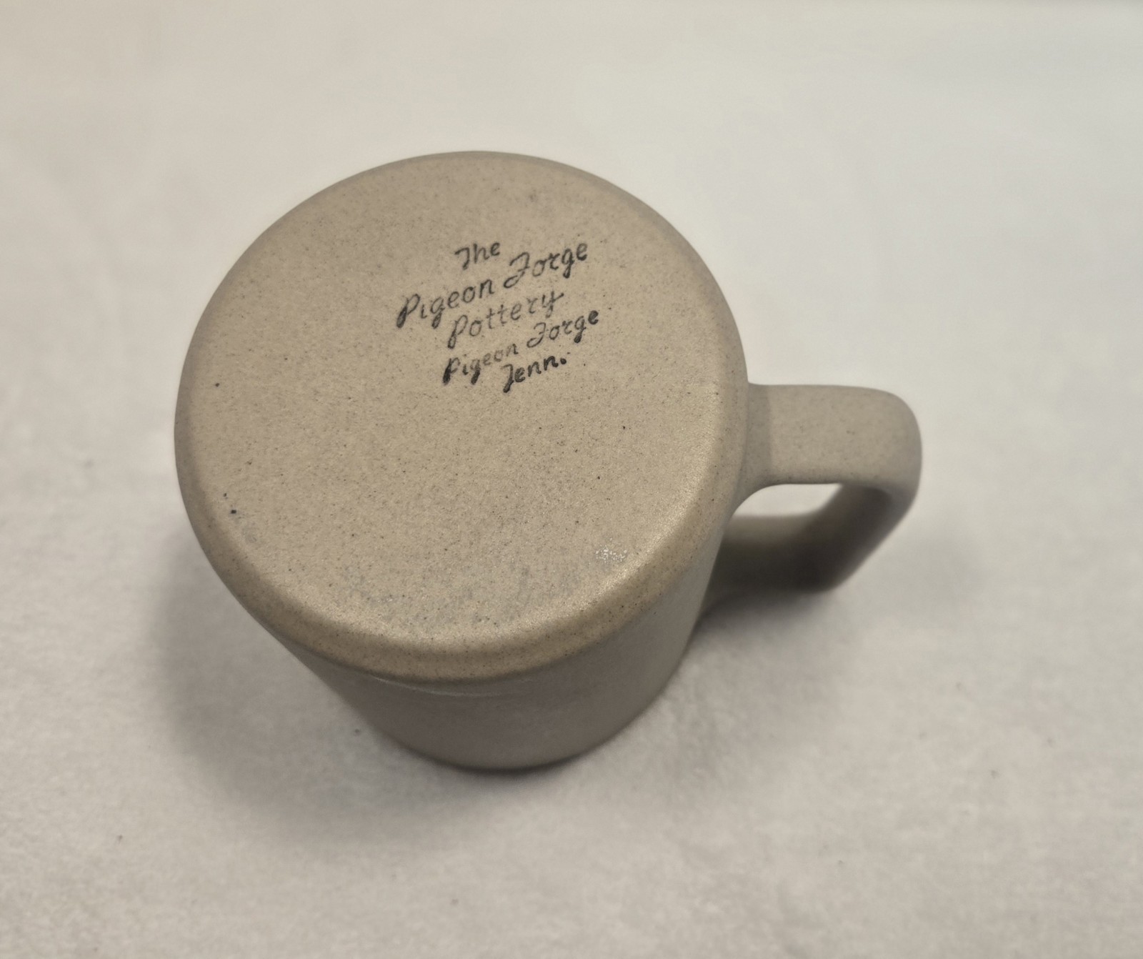 Vintage Pigeon Forge Pottery BI – BETA Phi Sorority Mug Gray And Blue In Side
