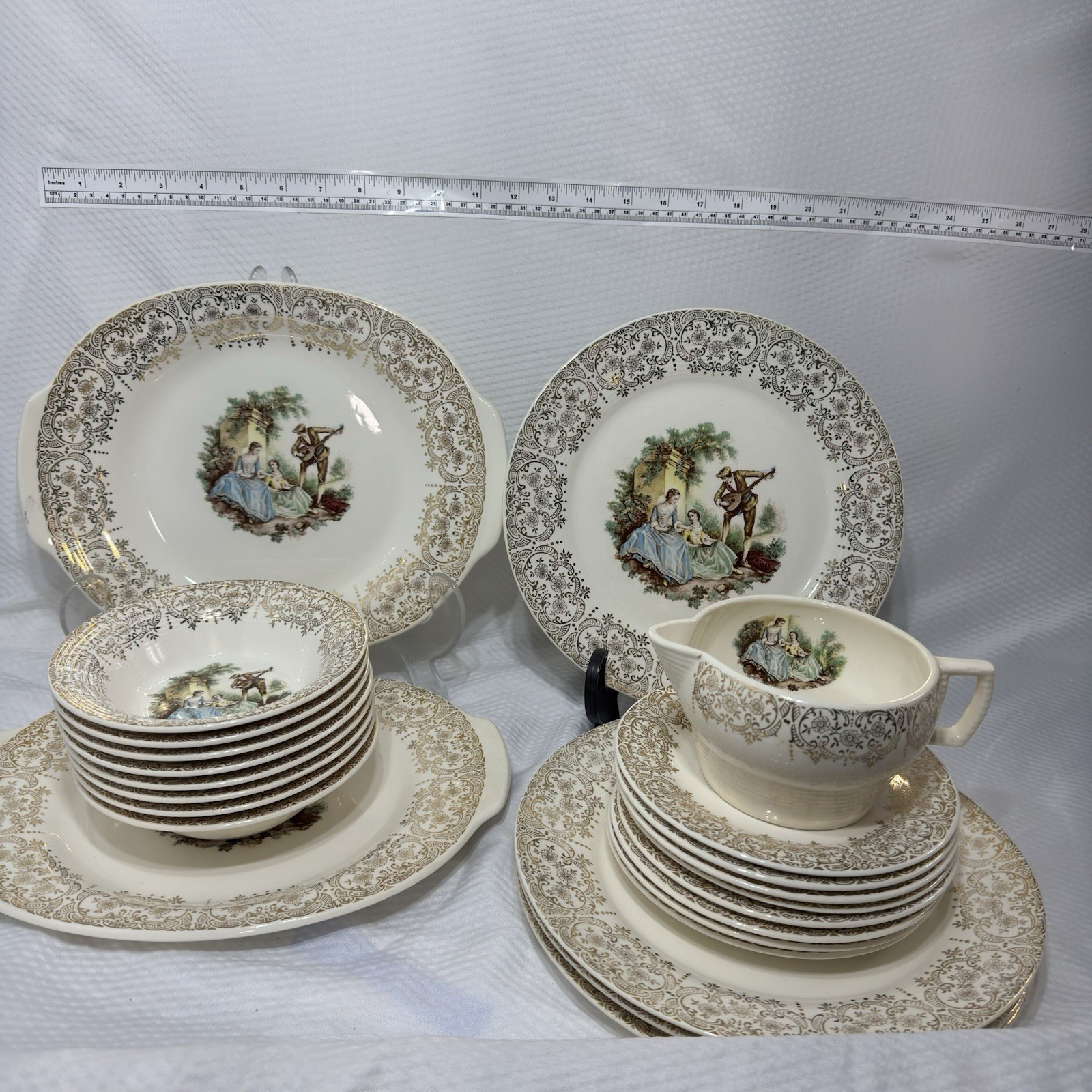 American Limoges Triumph D’Or China 22K Gold Vintage Discontinued 23 Pieces