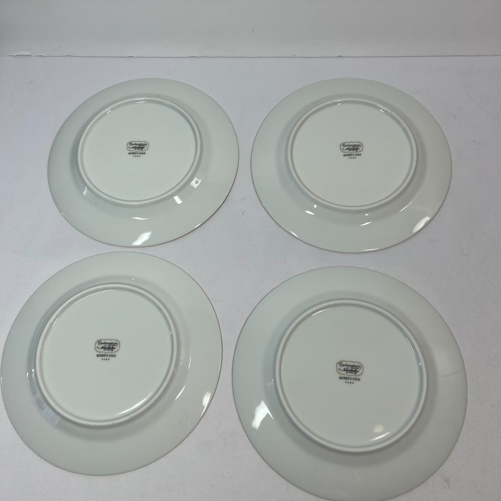 Noritake Queens Gold Salad Plates Lot of Four Contemporary Fine China