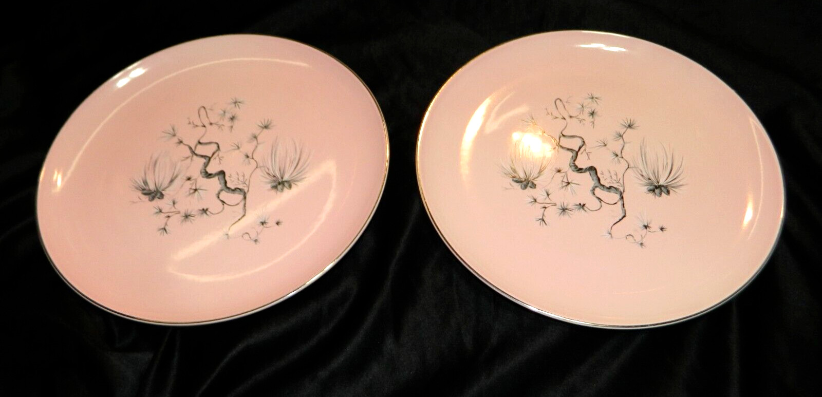 VTG MCM Taylor Smith Taylor Pink Dwarf Dinner Plate 10 1/8 in Lot of 2 MINT