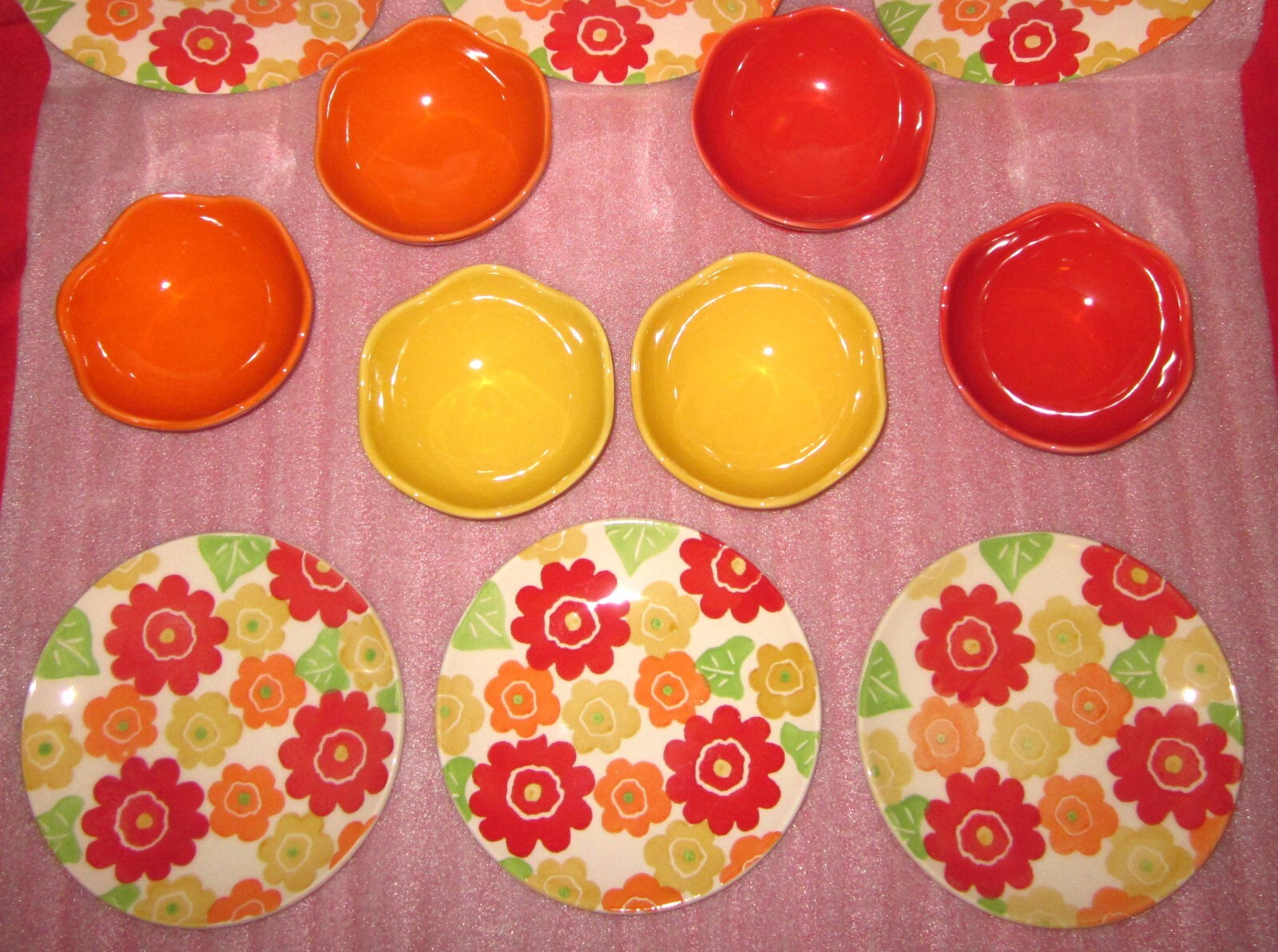12 PC SET CRATE & BARREL BARBARA EIGEN 6 PLATES + 6 FOOTED BOWLS MOD FLOWER POP