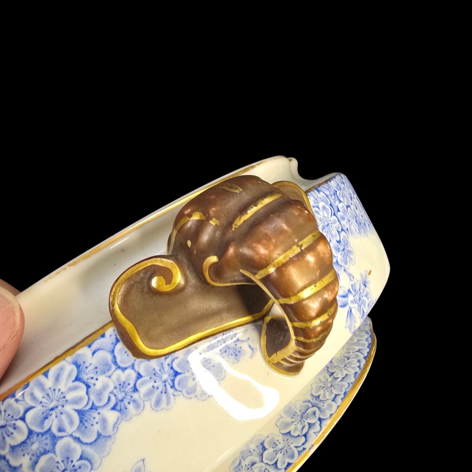 Early Royal Worcester Covered dish Oriental Style Elephand Head Handles Ovington