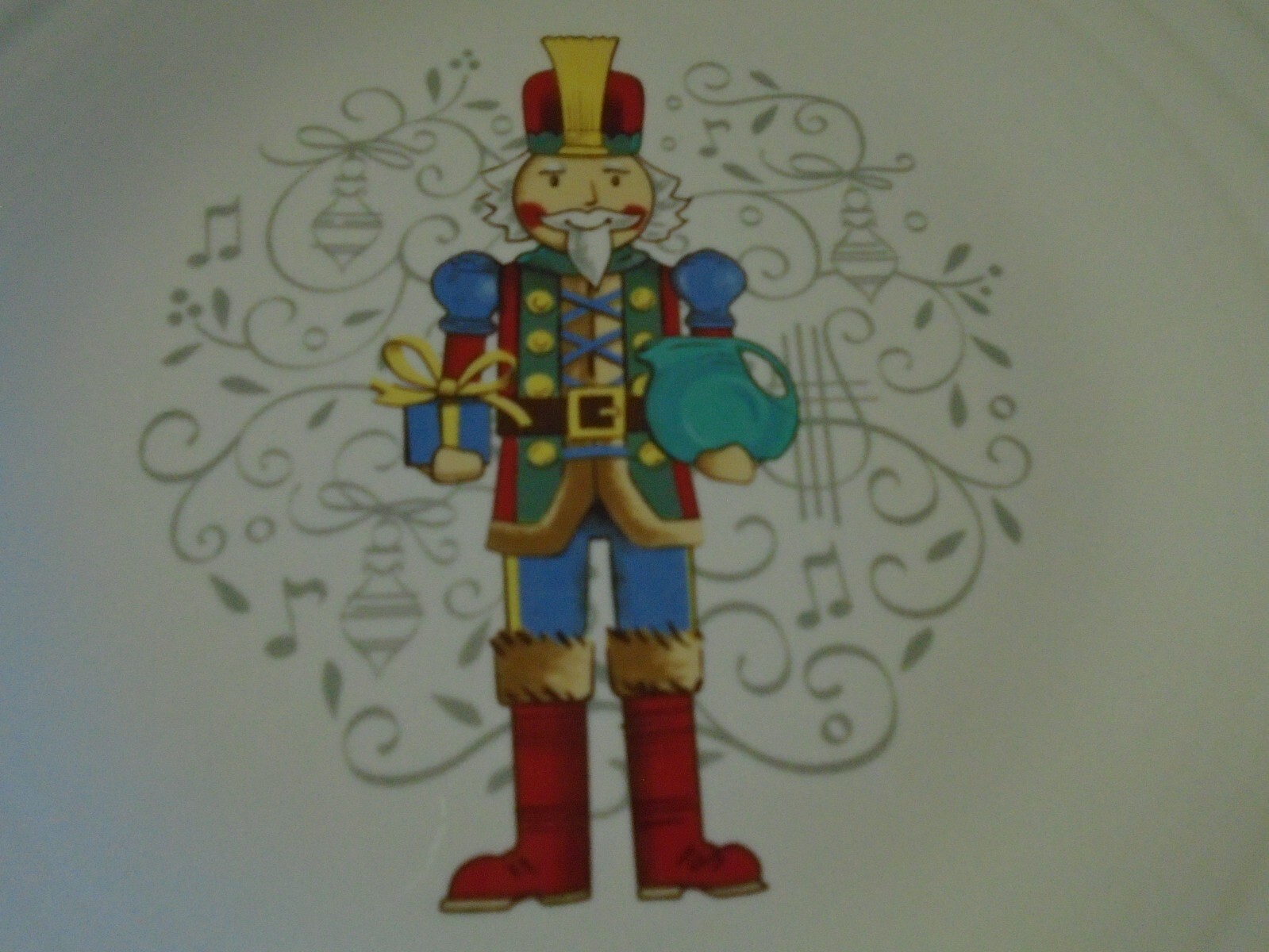 Fiesta Nutcracker 9-in. Luncheon Cookie Plate The Giver 2023 NWT FIRST IN SERIES