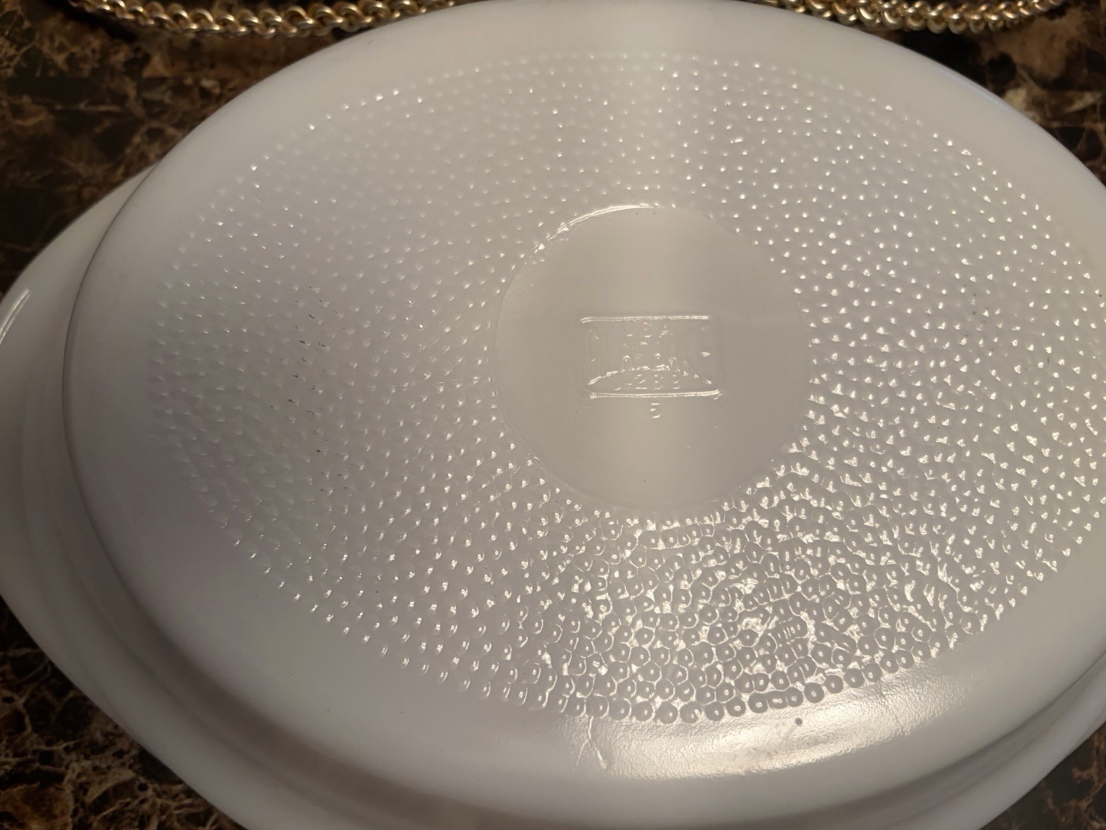 VINTAGE GLASBAKE MILK GLASS OVAL DIVIDED CASSEROLE DISH WITH BASKET HOLDER