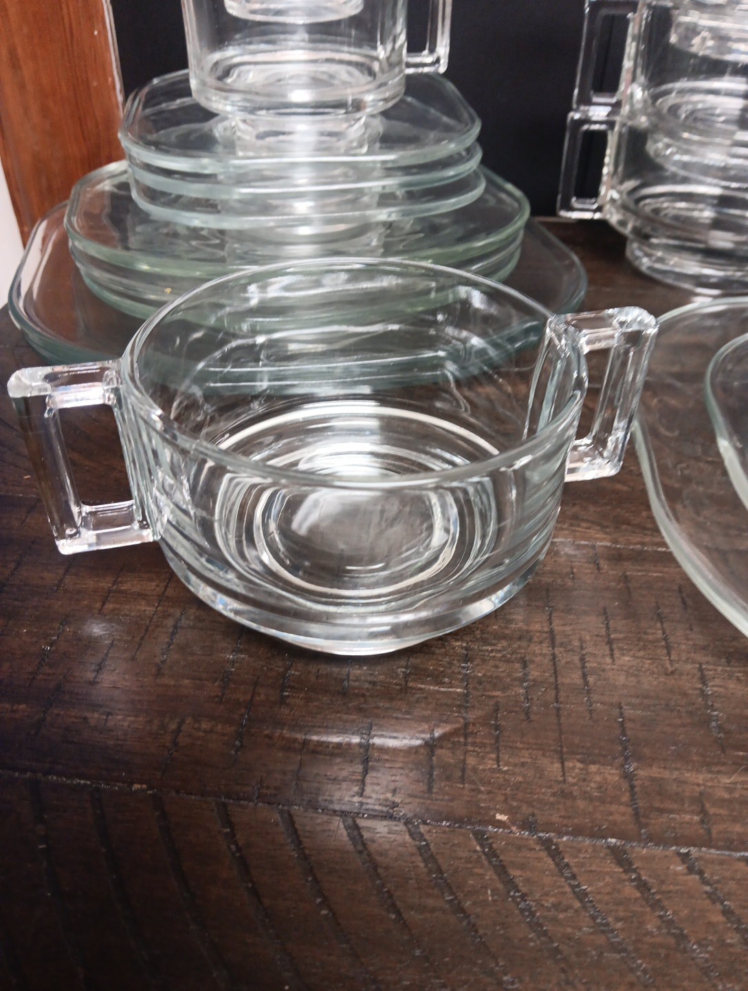 MCM 4 Place Table Settings Joe Capone Italy Arno Glass Clear W/Soups 20 Piece
