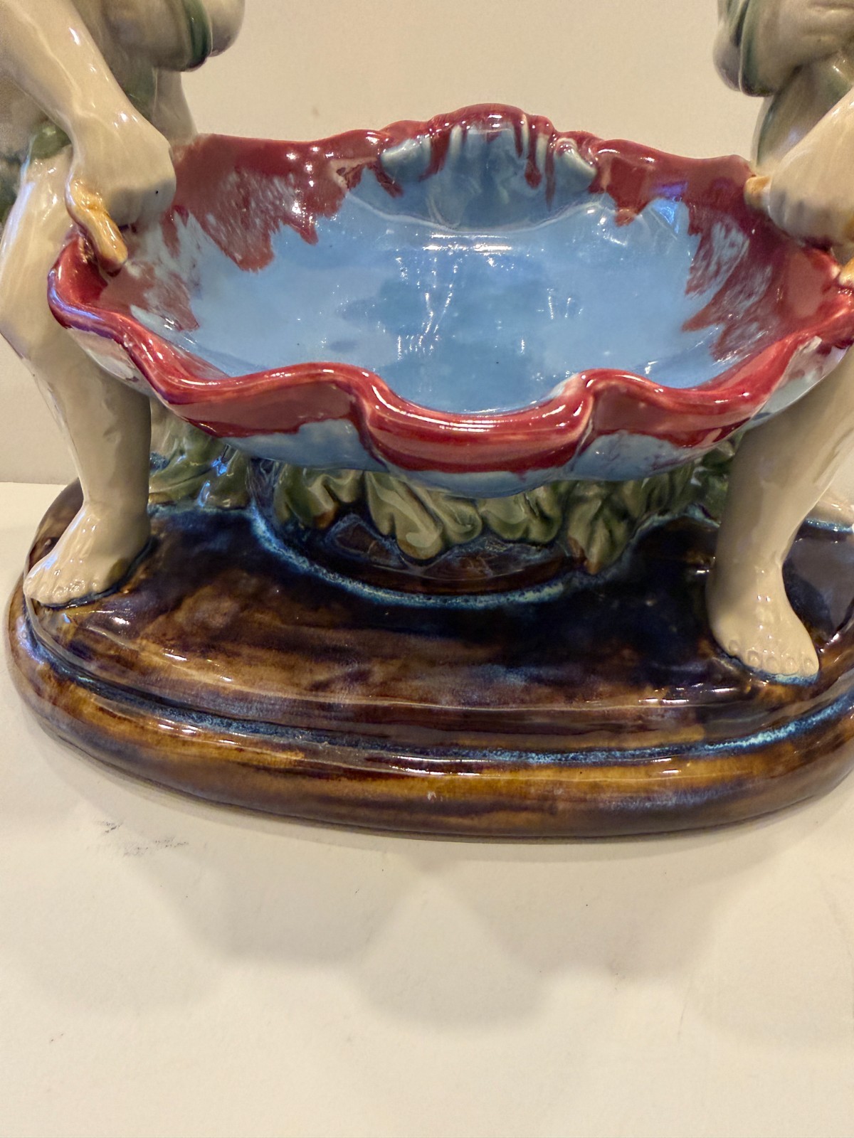 Antique English Majolica Putti Shell Bowl Centerpiece Late Victorian 10 inches