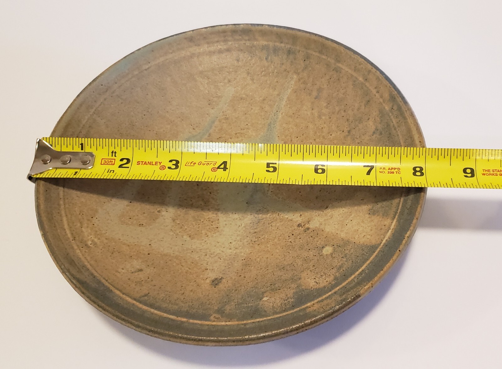 Pottery Plate Natural Blue Grey Brown Tones Has A Rough Texture Western Style