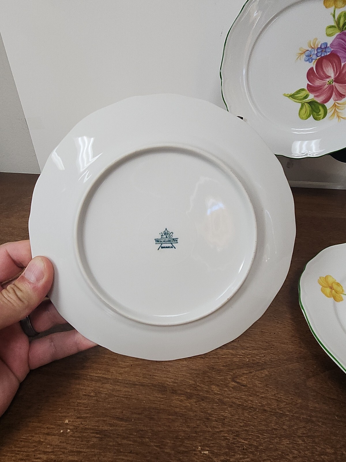 TIRSCHENREUTH BAVARIA FLORAL 7 5/8″ PLATE SET OF FIVE