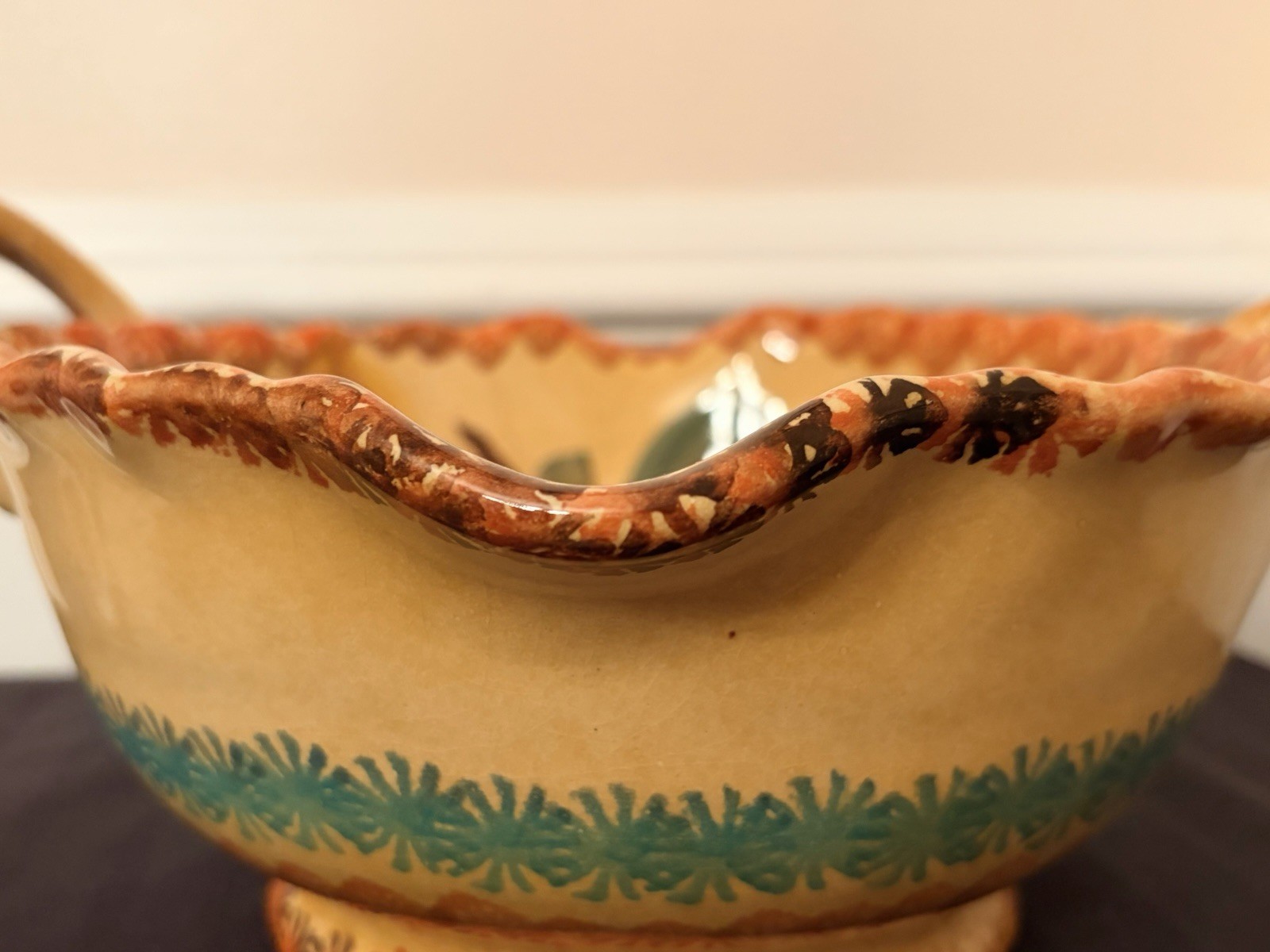 Vintage Italian Hand Painted Majolica Centerpiece Fruit Bowl Double Handle 14”